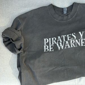 Vintage Oversized Adelaide’s Fort Disney Tee